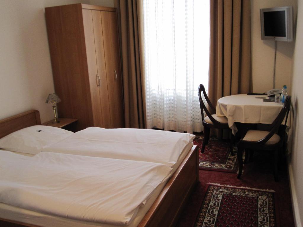 ברלין Hotel Pension Fasanenhaus חדר תמונה