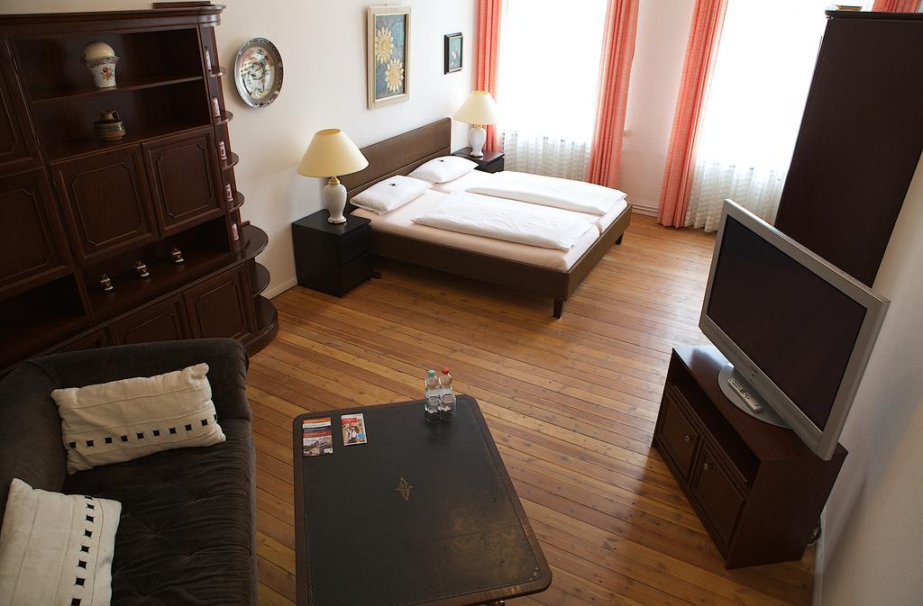 ברלין Hotel Pension Fasanenhaus חדר תמונה
